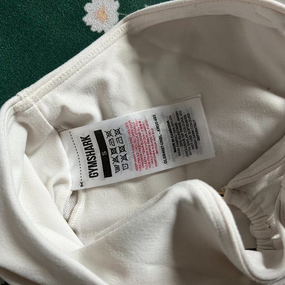 !!SOLD!! Gymshark x Whitney Simmons V2 Bundle - Picture 7 of 12